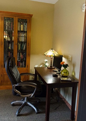 Resident Library/Office